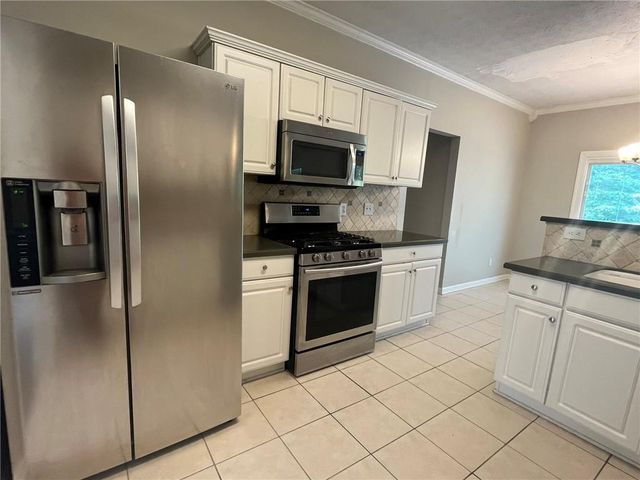 10055 Lauren Hall Court, Alpharetta, GA 30022