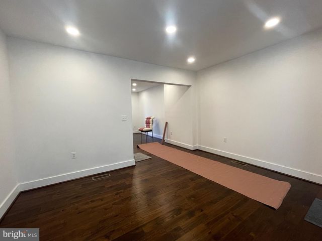 218 BRYANT STREET, Washington, DC 20002