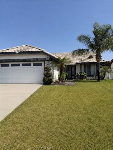 18460 Ash St, Bloomington, CA 92316