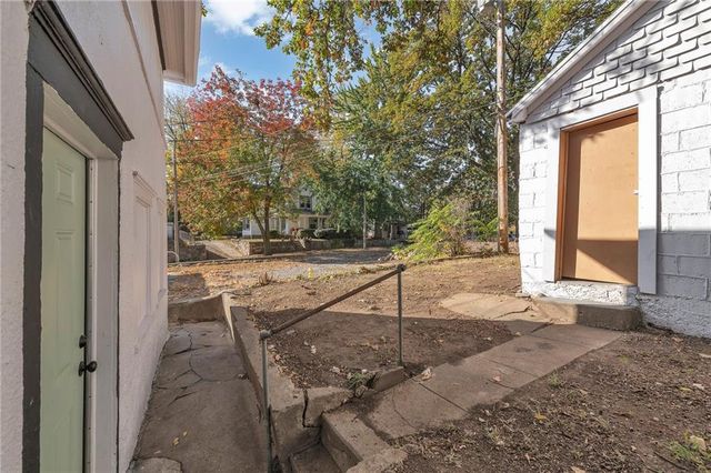 3416 GENESSEE Street, Kansas City, MO 64111