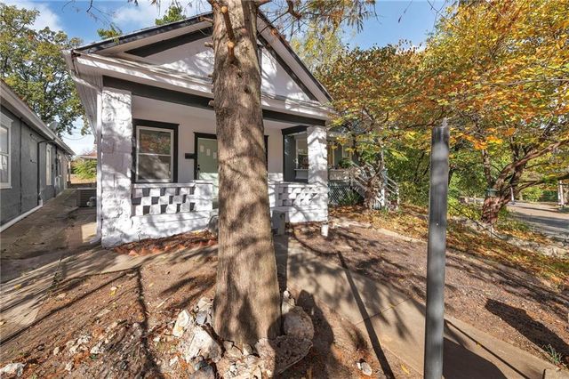3416 GENESSEE Street, Kansas City, MO 64111