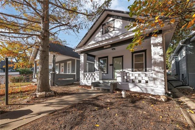 3416 GENESSEE Street, Kansas City, MO 64111