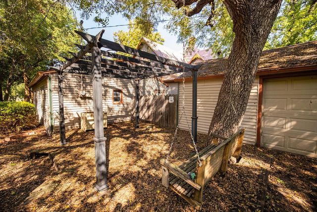 311 W Mcpherson, Canton, KS 67428