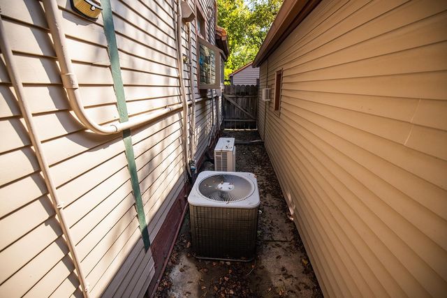 311 W Mcpherson, Canton, KS 67428