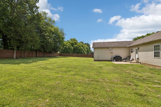 4495 Angela Way, Chapel Hill, TN 37034
