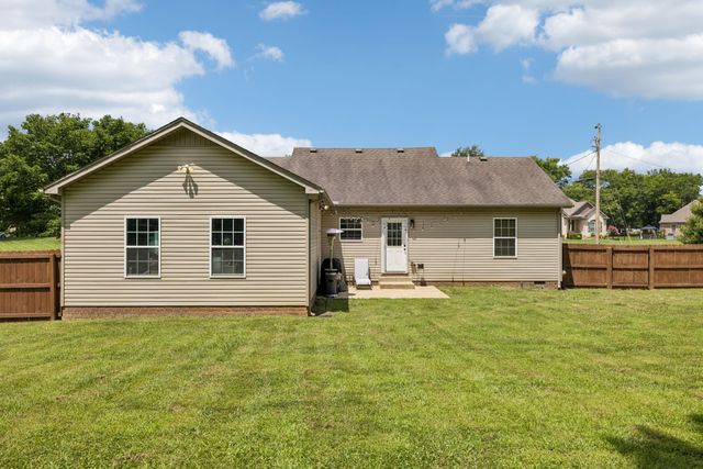 4495 Angela Way, Chapel Hill, TN 37034