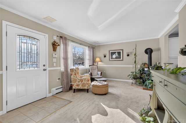 148 Malts Avenue, West Islip, NY 11795