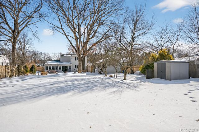 148 Malts Avenue, West Islip, NY 11795