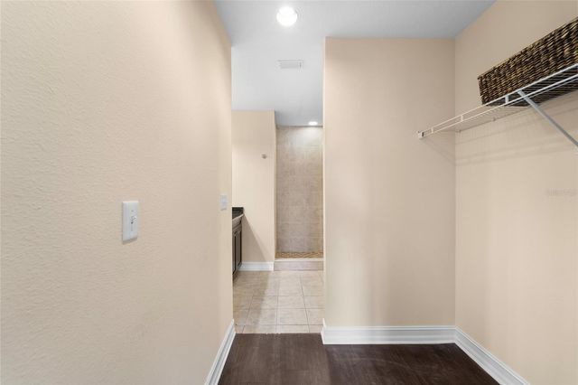 13941 CLUBHOUSE DRIVE 106, Tampa, FL 33618