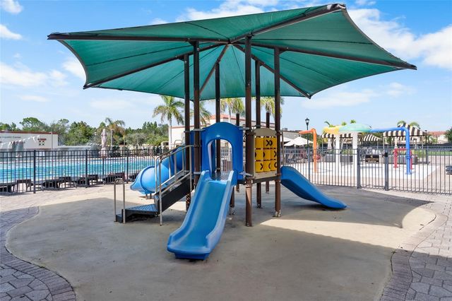 13941 CLUBHOUSE DRIVE 106, Tampa, FL 33618