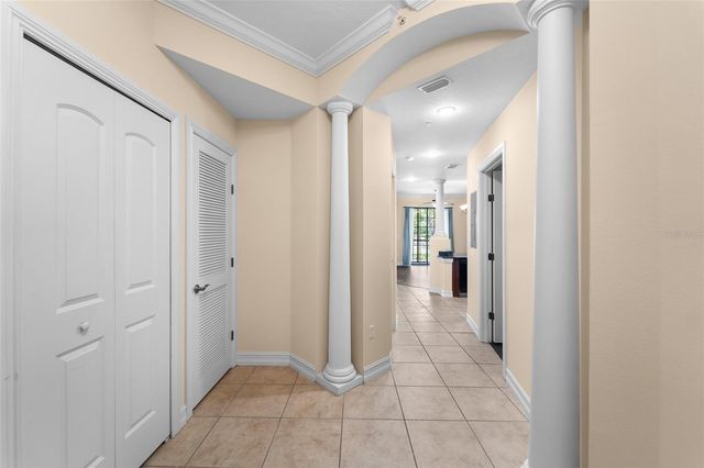 13941 CLUBHOUSE DRIVE 106, Tampa, FL 33618