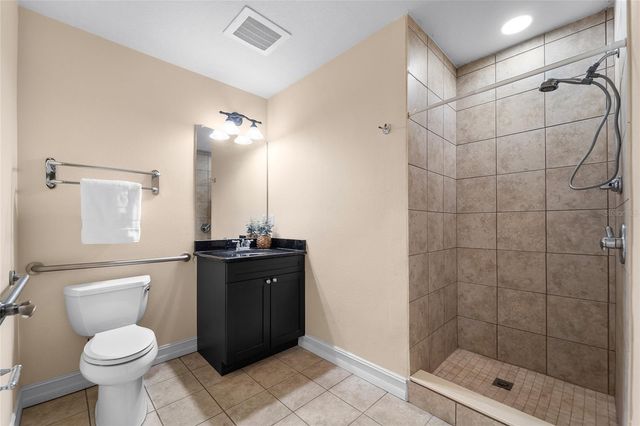 13941 CLUBHOUSE DRIVE 106, Tampa, FL 33618