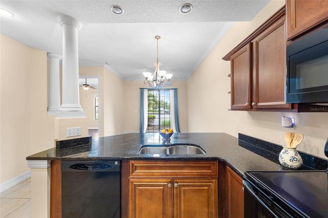 13941 CLUBHOUSE DRIVE 106, Tampa, FL 33618