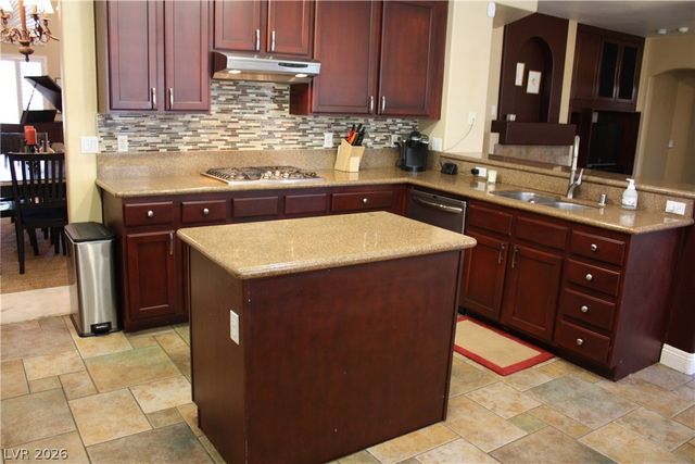 10220 Glen Ora Avenue, Las Vegas, NV 89134