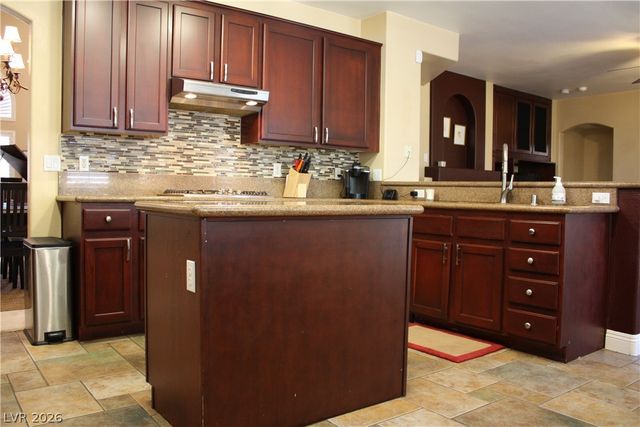 10220 Glen Ora Avenue, Las Vegas, NV 89134