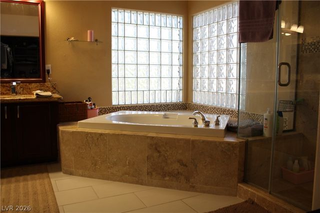 10220 Glen Ora Avenue, Las Vegas, NV 89134