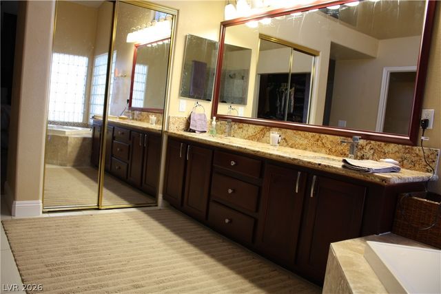 10220 Glen Ora Avenue, Las Vegas, NV 89134