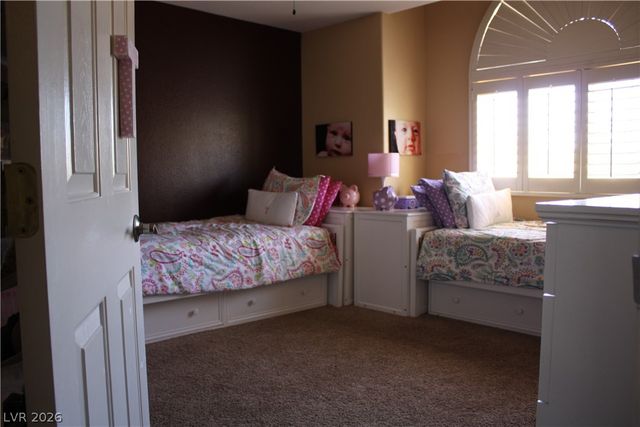 10220 Glen Ora Avenue, Las Vegas, NV 89134