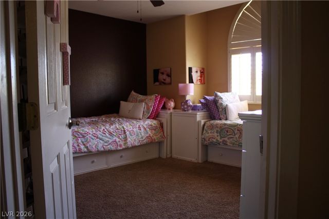 10220 Glen Ora Avenue, Las Vegas, NV 89134