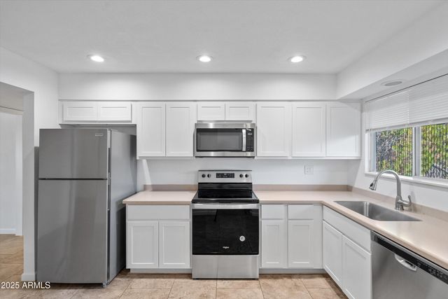 14217 N BOLIVAR Drive, Sun City, AZ 85351