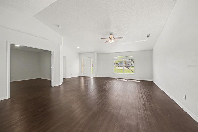 1011 BLUEGRASS DRIVE, Groveland, FL 34736