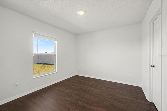 1011 BLUEGRASS DRIVE, Groveland, FL 34736