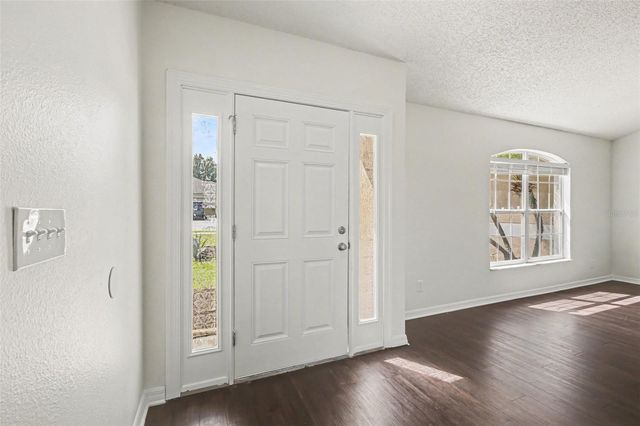 1011 BLUEGRASS DRIVE, Groveland, FL 34736