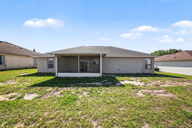 1011 BLUEGRASS DRIVE, Groveland, FL 34736