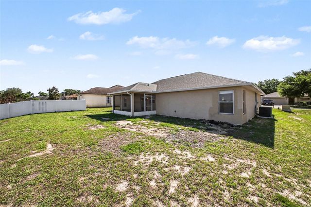 1011 BLUEGRASS DRIVE, Groveland, FL 34736