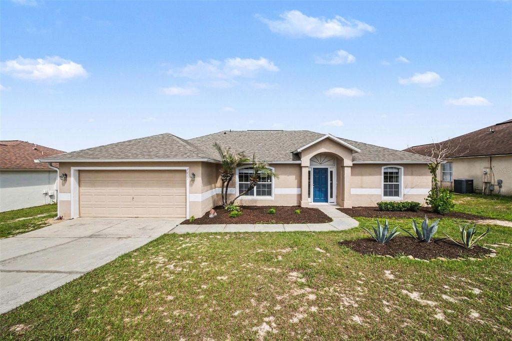 1011 BLUEGRASS DRIVE, Groveland, FL 34736