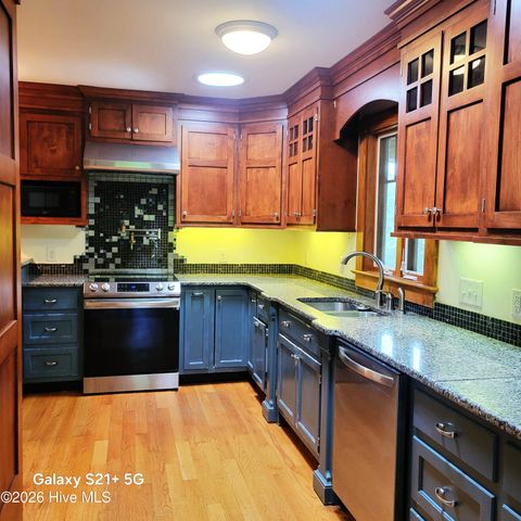 120 Country Club Circle, Southern Pines, NC 28387