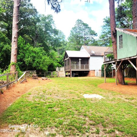 120 Country Club Circle, Southern Pines, NC 28387