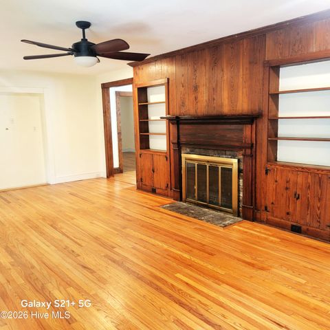 120 Country Club Circle, Southern Pines, NC 28387