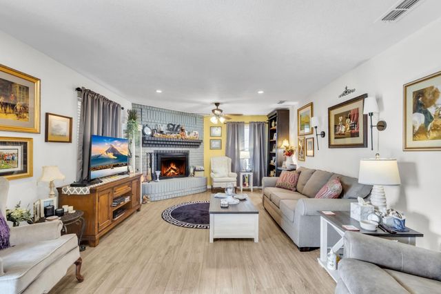 2081 Us Highway 190 E, Woodville, TX 75979