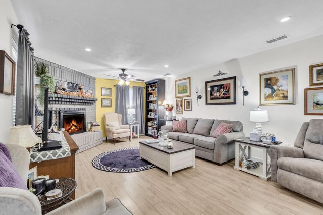 2081 Us Highway 190 E, Woodville, TX 75979