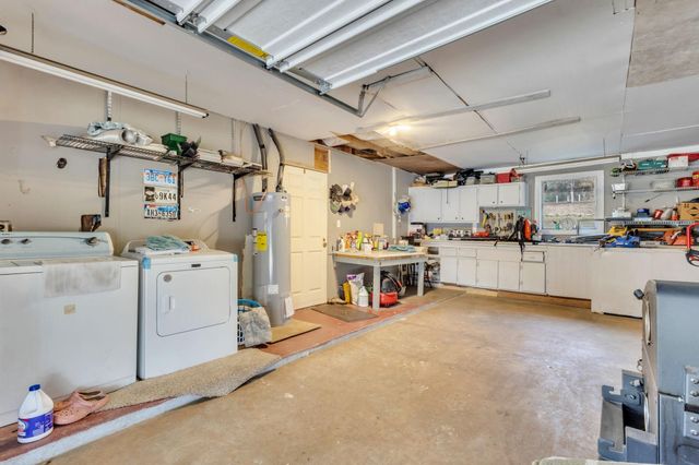 2081 Us Highway 190 E, Woodville, TX 75979