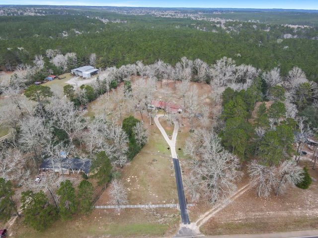 2081 Us Highway 190 E, Woodville, TX 75979