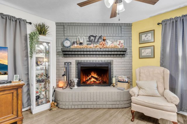 2081 Us Highway 190 E, Woodville, TX 75979