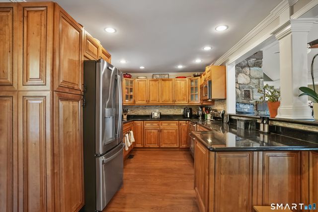 17 Meadow Lane, New Milford, CT 06776