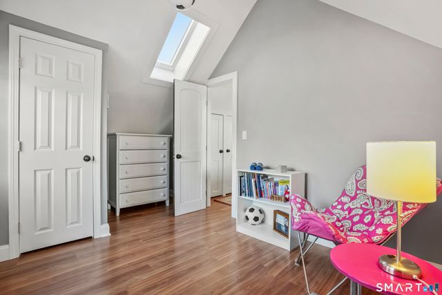 17 Meadow Lane, New Milford, CT 06776