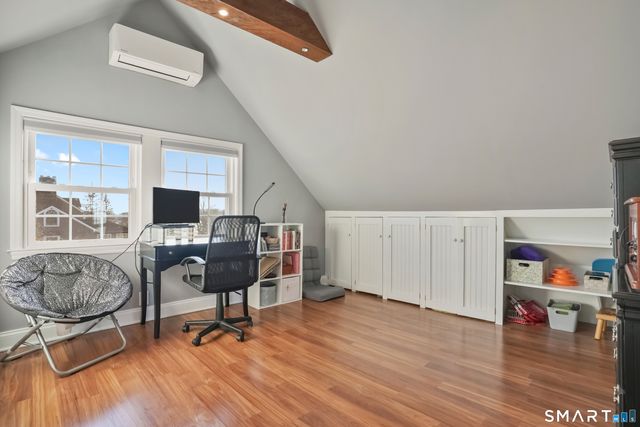 17 Meadow Lane, New Milford, CT 06776