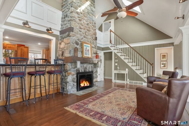 17 Meadow Lane, New Milford, CT 06776