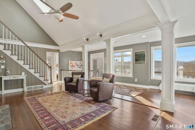 17 Meadow Lane, New Milford, CT 06776