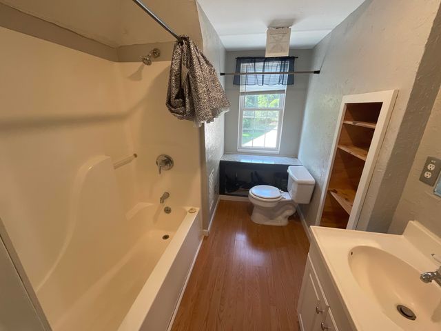 630 W State Street, Springfield, MO 65806