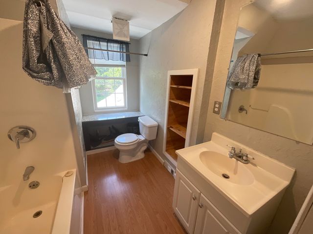 630 W State Street, Springfield, MO 65806