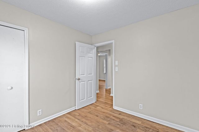 1514 Daverman Dr, La Grange, KY 40031