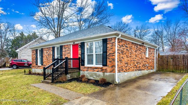 1514 Daverman Dr, La Grange, KY 40031