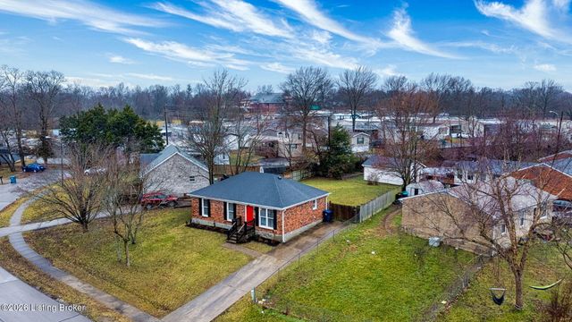 1514 Daverman Dr, La Grange, KY 40031