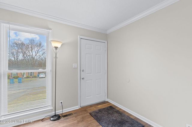 1514 Daverman Dr, La Grange, KY 40031