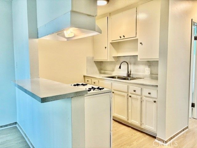 12425 Harris 1, Lynwood, CA 90262